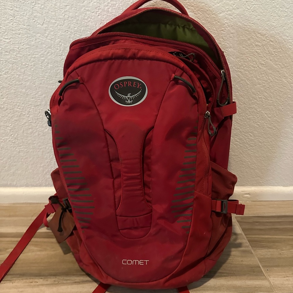 Osprey Comet 30 L Backpack
